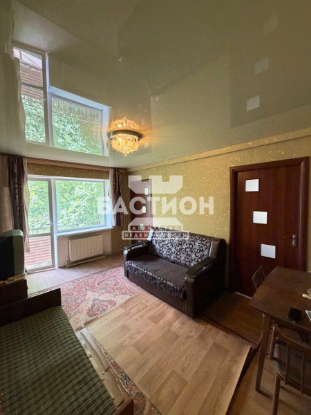 Фото 3-х комнатная квартира, ул.Ленинградская 70, ID: 2173151