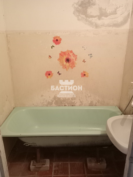 Фото 4-х комнатная квартира, улица Шелгунова, 114 Б, ID: 2041420