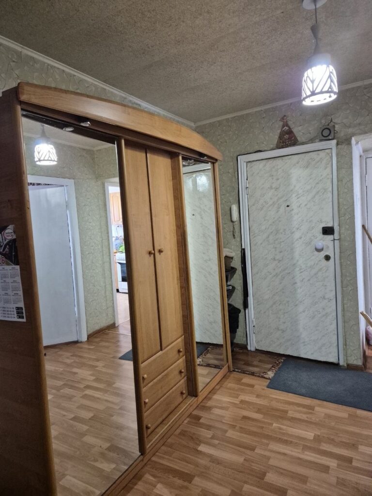 Фото № 1009 Сдается 2-х комнатная квартира по ул. Сарматской