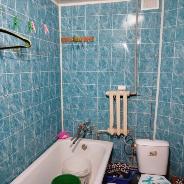 Фото № 6990 Продам 2х комн. квартиру в р-не маг. "Автобан"