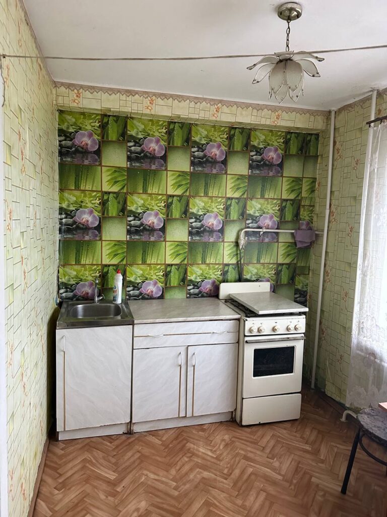 №719 Продаётся 2 комн. кв-ра, ул. Гмыри, р-н Техникума.