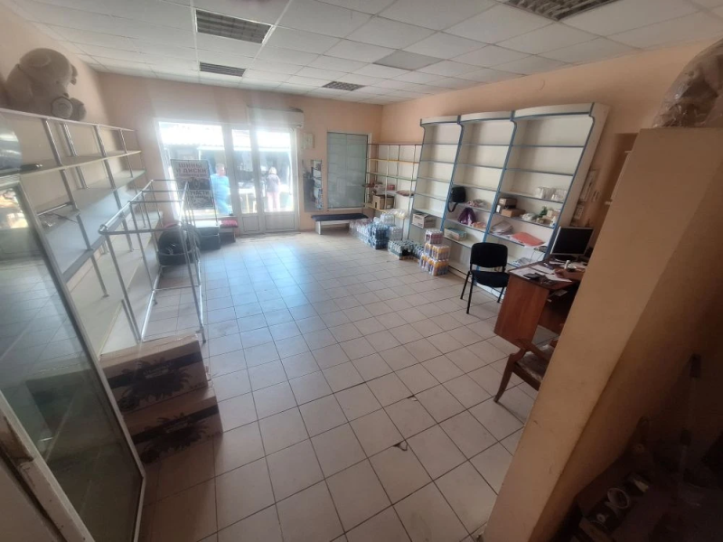 Фото Сдаётся в аренду коммерческое помещение в Стаханове