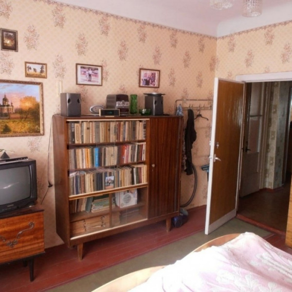 Фото № 5919 Продам 3х комн. квартиру в р-не Центральной аптеки