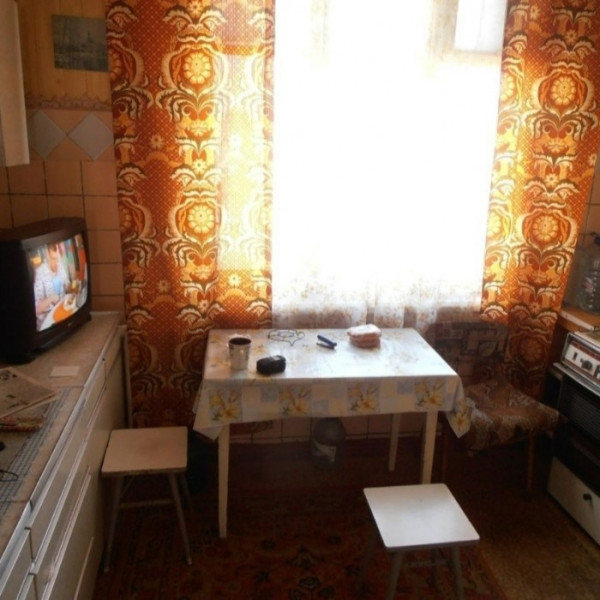 Фото № 5919 Продам 3х комн. квартиру в р-не Центральной аптеки