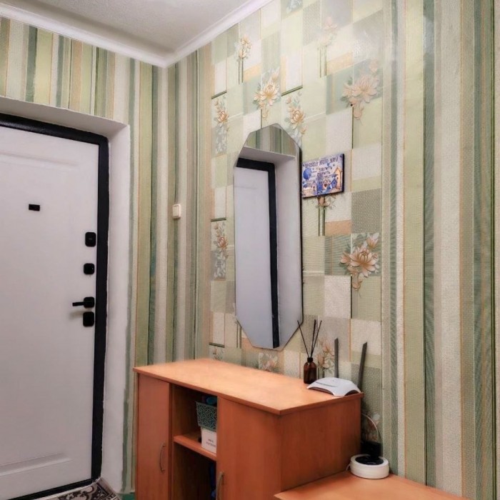 Фото Продаётся 1-ком. квартира на кв. Шевченко, г. Луганск.