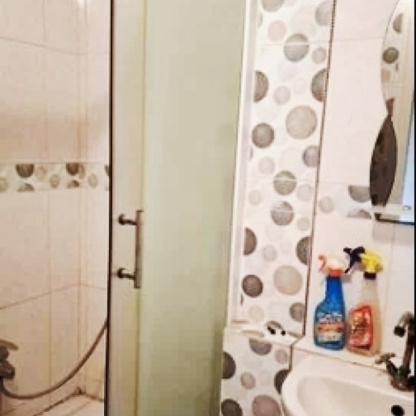 Фото 7427 Продам 1 комн. квартиру в р-не маг. "Светлица"