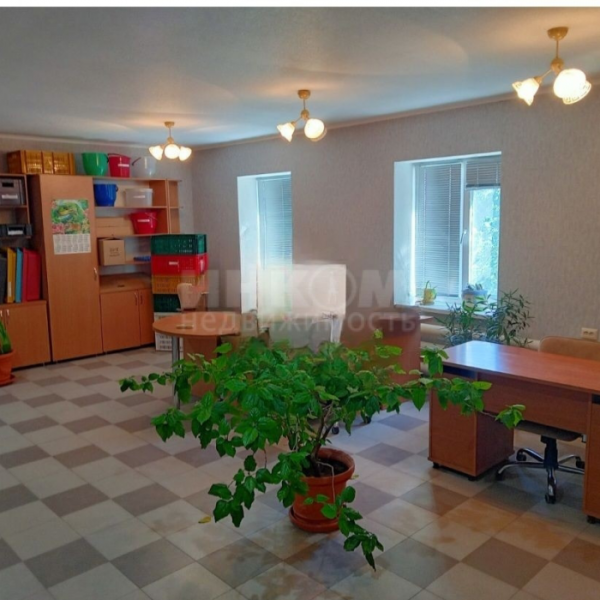 Фото Продам производственную базу рн ул.Лутугинская 3103м2