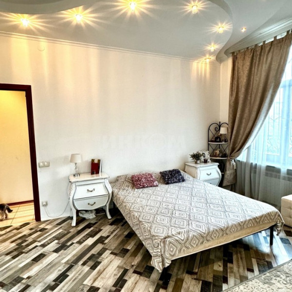 Фото Продам 2к квартиру в центре, с евроремонтом