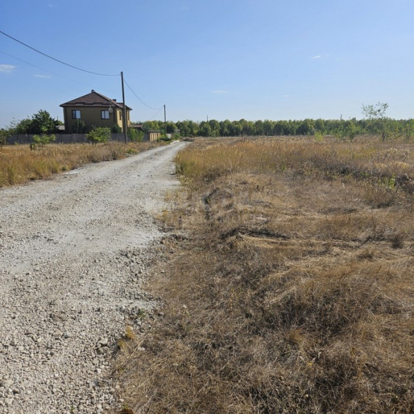 Фото Продам участки Видный район Конно Спортивной школы и Мед Института