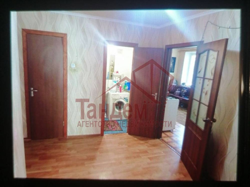 Фото Продажа дома 92 м² с участком 15 соток в посёлке Фабричный, Луганск - Объект №128