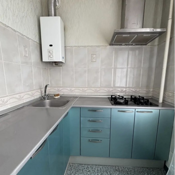 Продам 1к квартиру в центре