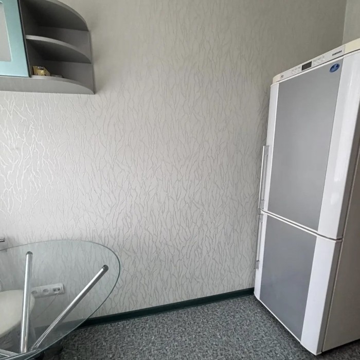 Фото Продам 1к квартиру в центре