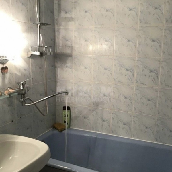 Фото Продам 2к квартиру на кв.Ольховский 7/9эт ремонт