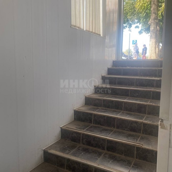 Фото Продам помещение 206 м2 в городе Луганск улица Оборонная