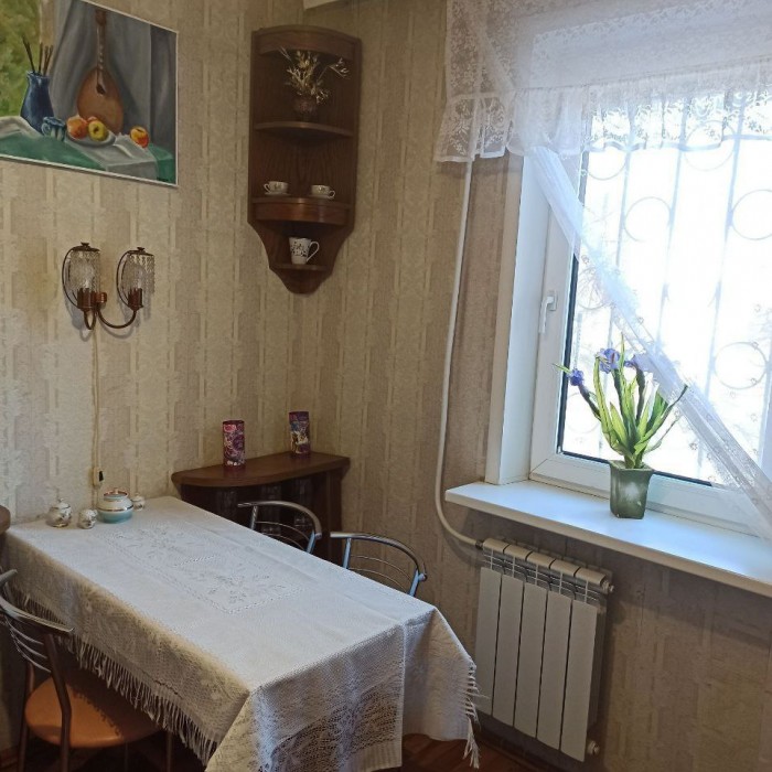 Фото Сдам двухкомнатную квартиру на 1м микрорайоне