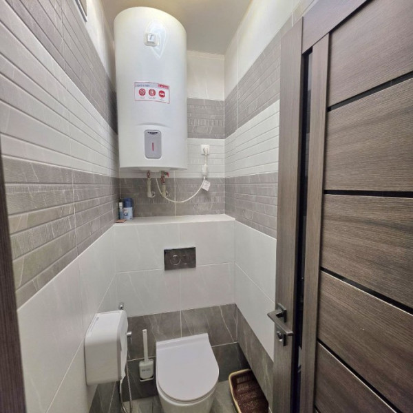 Фото Продам 3-к квартиру на кв. Пролетариата Донбасса, г. Луганск.