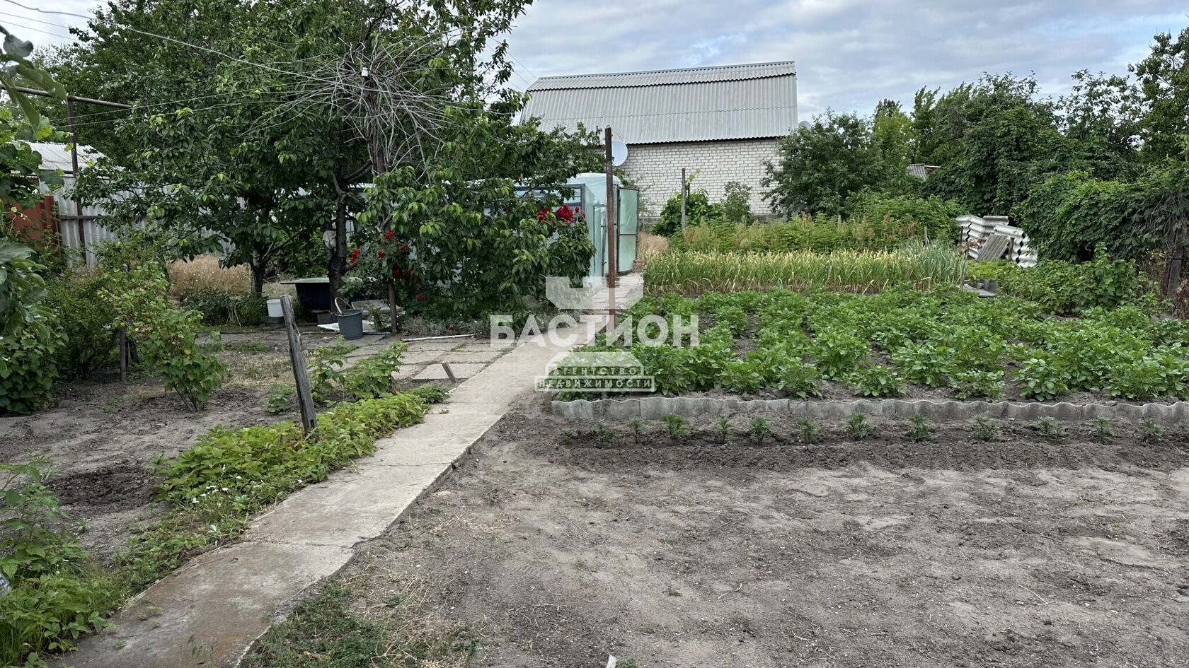 Фото Дом, Россия муниципальный округ Станично Луганское, улица Ленина ID:2204723