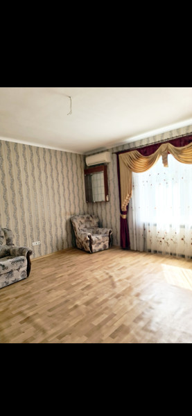 Продаётся трёхкомнатная квартира, 79,5 м²