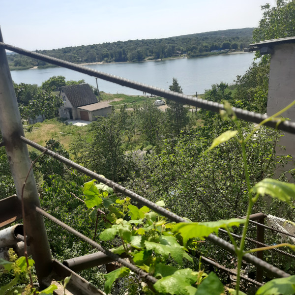 Фото №797 Продаётся 2-х этажная ДАЧА, пос.Троицкое, рядом с водой