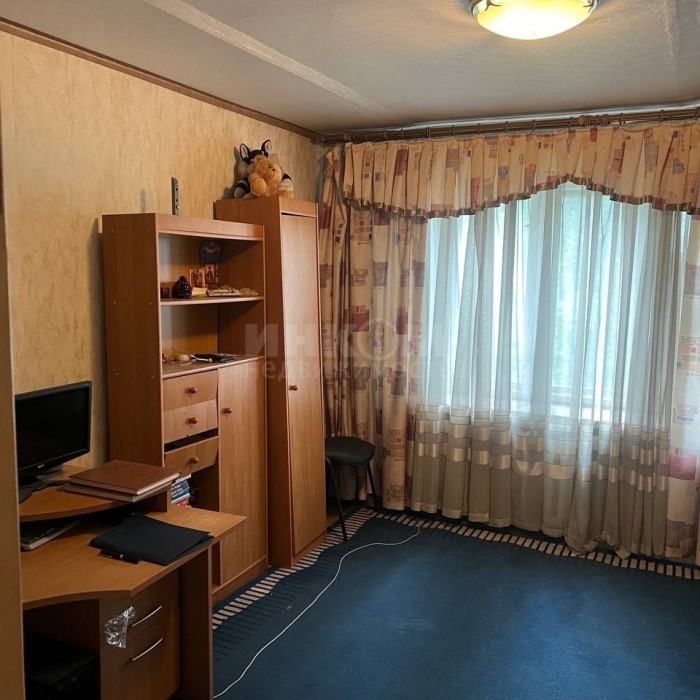 Фото Продам 3-х комн квартиру в г Луганск ул Градусова