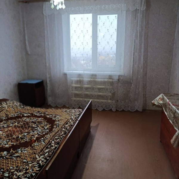 Продам 2к кв. Степной 18