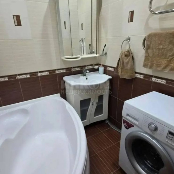 Фото Продам 3к кв. Норинского 5