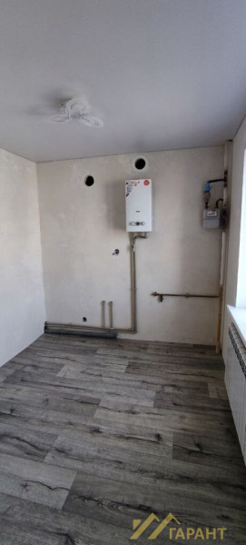 2-к квартира в районе Каштана г. Алчевск #948