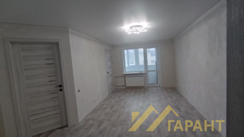 Фото 2-к квартира в районе Каштана г. Алчевск #948