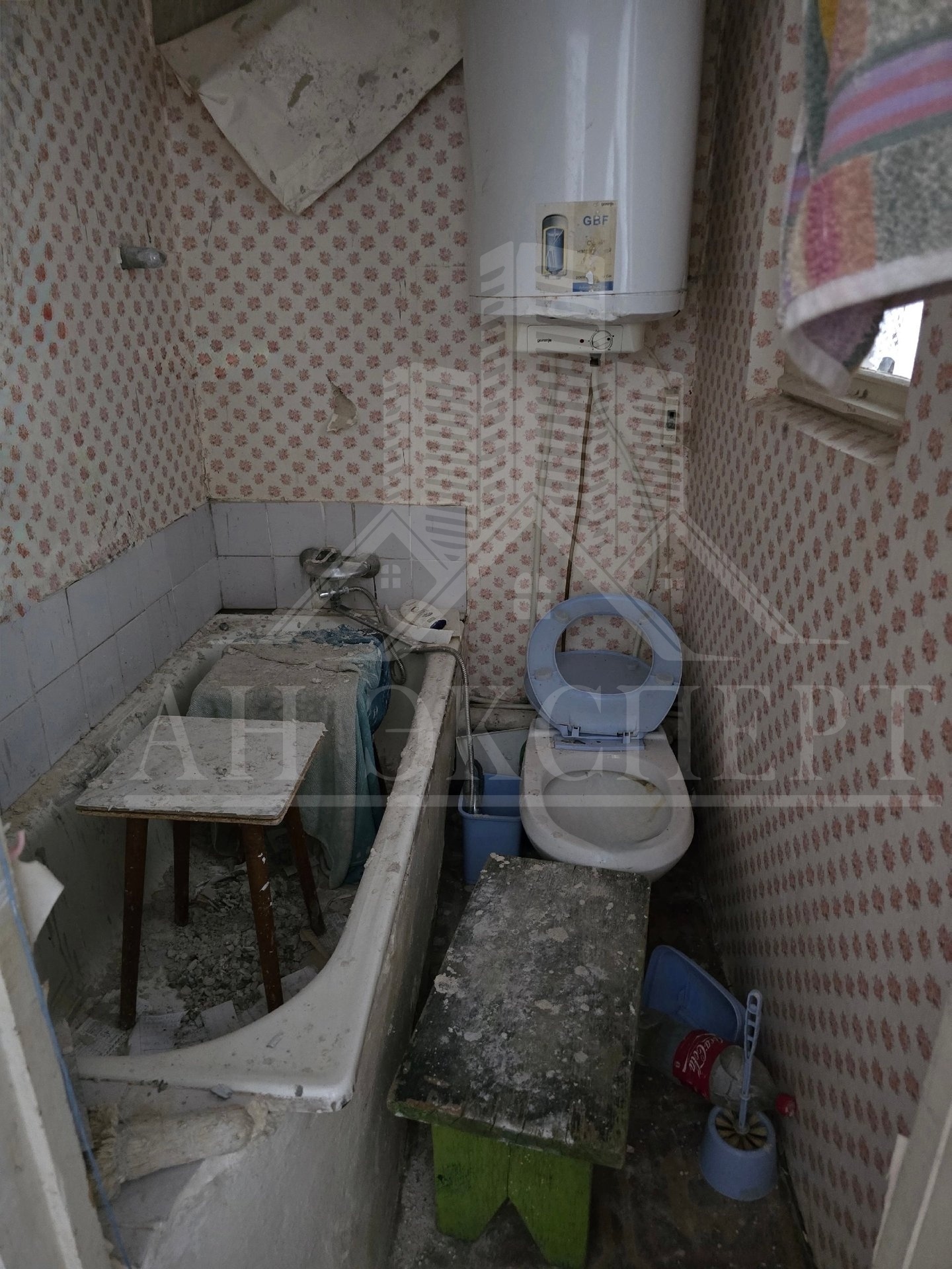 Фото Дом в Стаханове (ул. Днепровская)