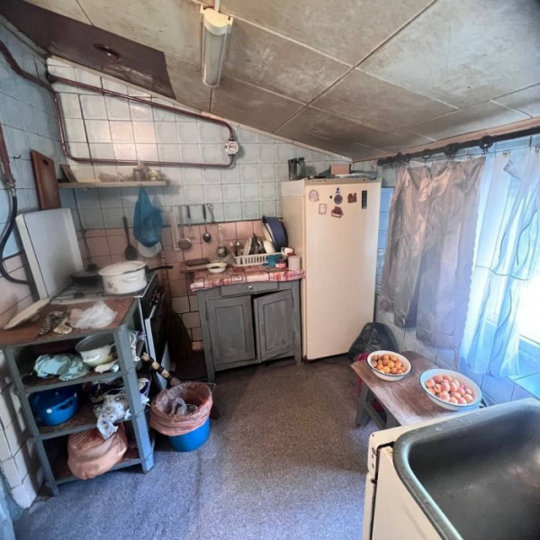Фото Продам дом на 2 семьи, улица Республиканская, общая площадь 80 кв. м.