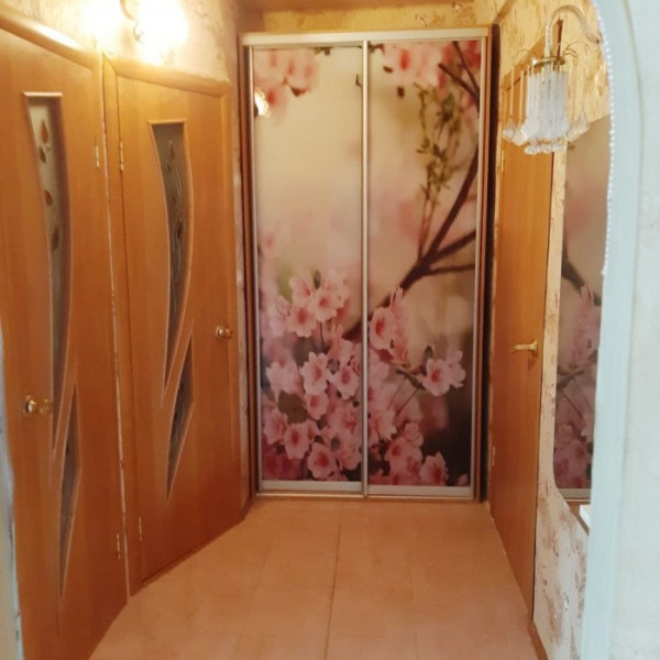 Фото № 6210 Продам 2х комн. квартиру в р-не маг. "Гессон"