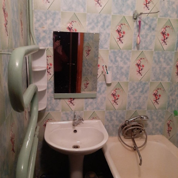 Фото № 6210 Продам 2х комн. квартиру в р-не маг. "Гессон"