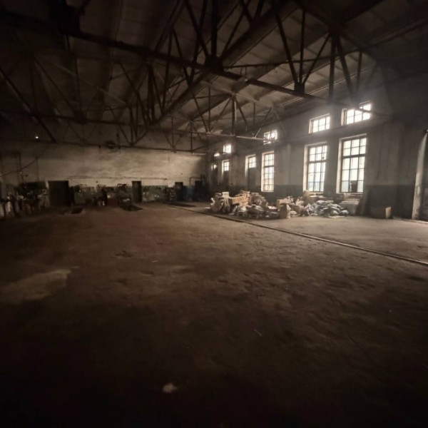 Фото Продам базу (автотранспортное предприятие) в г. Красный Луч