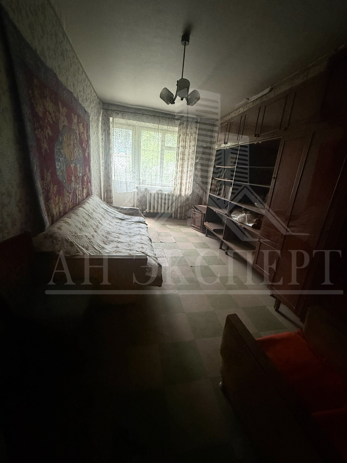 Фото Квартира г. Стаханов (ул. 60 лет Октября, 27)