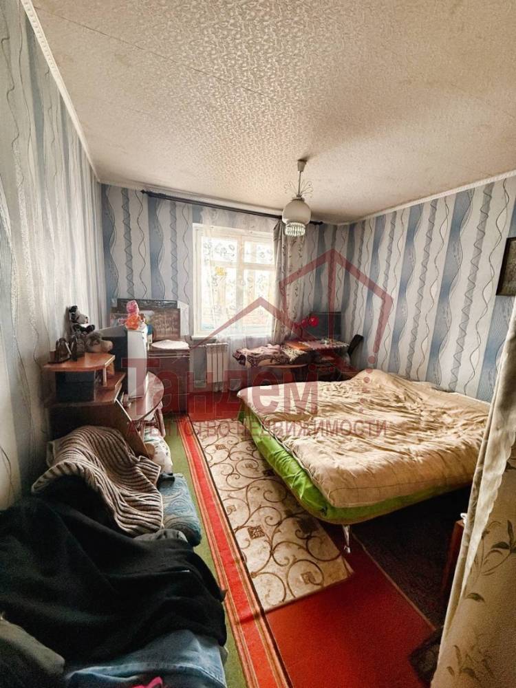 Фото Трехкомнатная квартира в Луганске - Объект №366