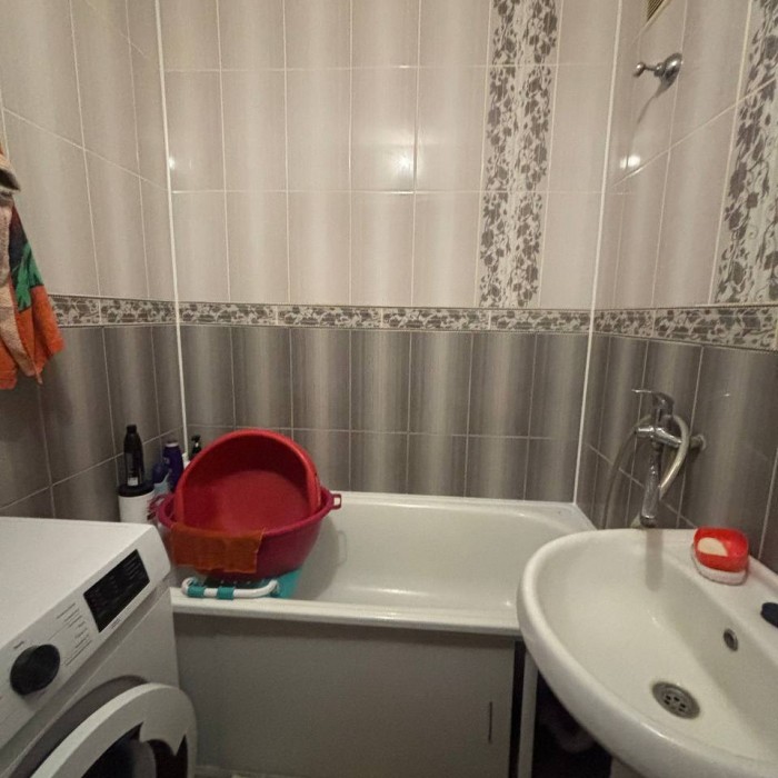 Фото Продам 2-комн. п. Юбилейный, ул. Садовая.
