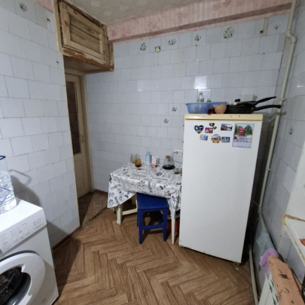 Фото Продам 2-х ком квартиру на кв. Солнечный