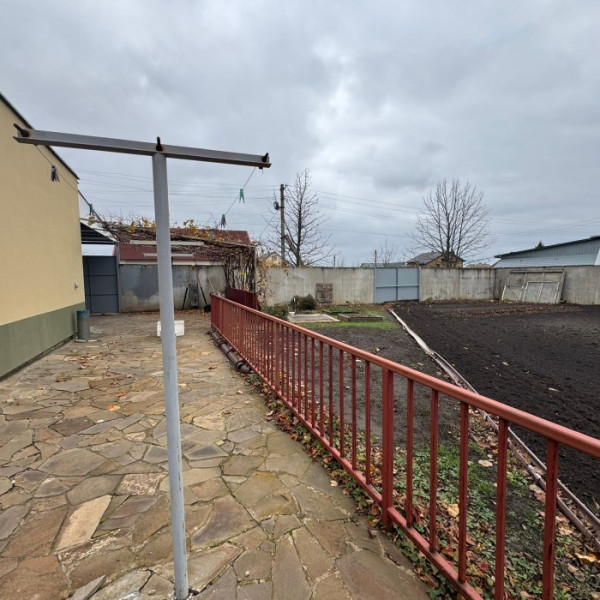 Фото Продам дом 180 м2 в городе Луганск поселок Видный 1