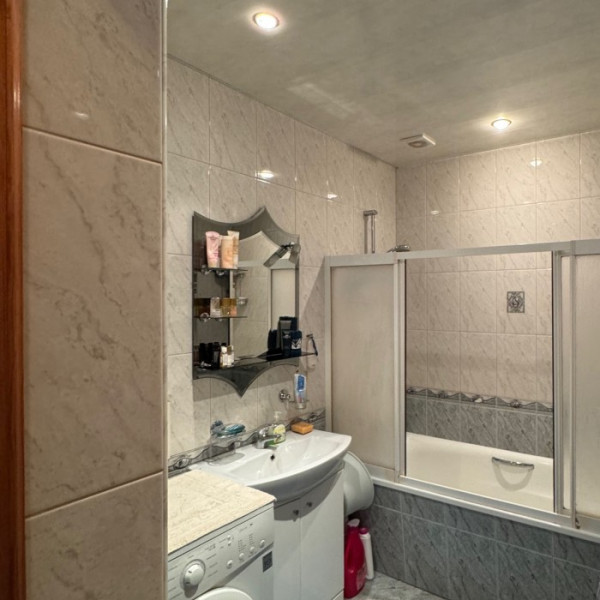 Фото Продам дом 180 м2 в городе Луганск поселок Видный 1