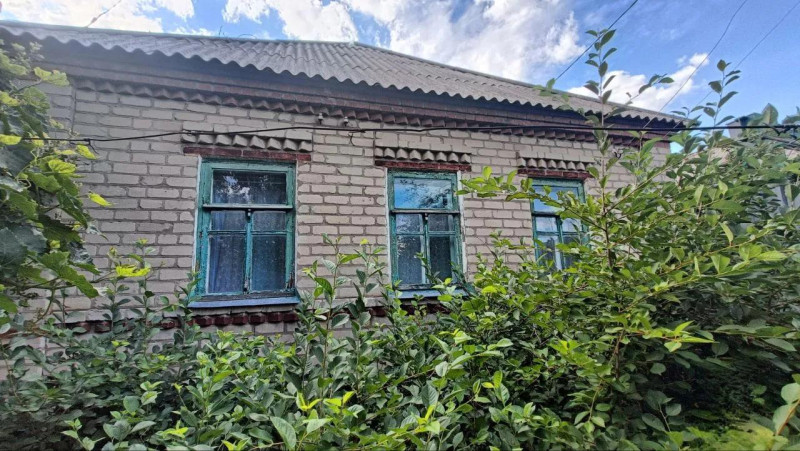 Фото Дом, п. Косиора, напротив магазина «Максим»!