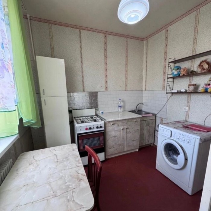 Продам 1 но комнатную квартиру кВ Степной ( р-н кольца Мирного).