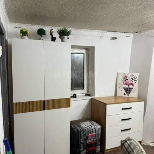 Фото Продам дом и участок 7 соток в центре города Луганск