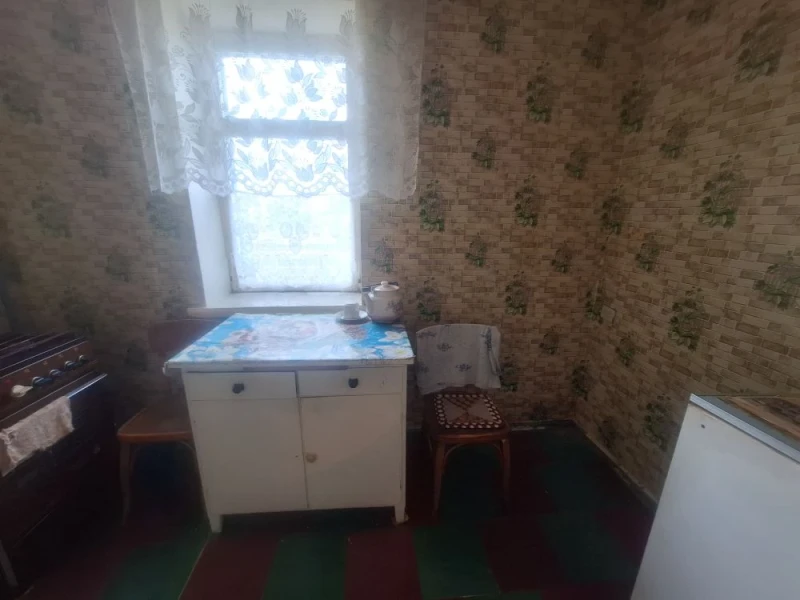 Фото Продается 1-комнатная квартира в городе Стаханов, ул. 70 лет Октября, д. 5