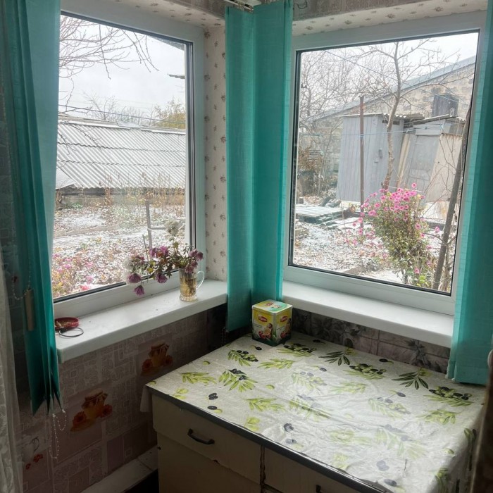Фото Продам аккуратный флигель в общем дворе нижний Камброд, р- н угла Артема
