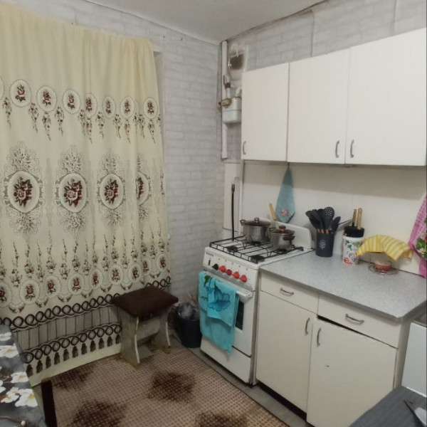 Продам 1 комнатную квартиру на кв. Димитрова