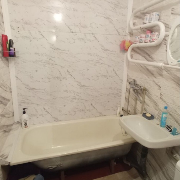 Фото Продам 1 комнатную квартиру на кв. Димитрова