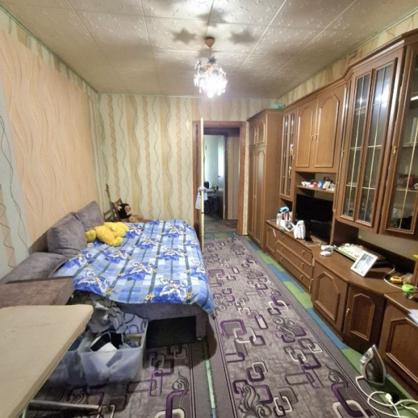 Фото Продам 2-комн квартиру на кв. Солнечный г. Луганск