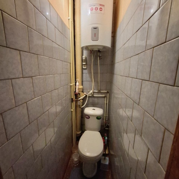 Фото Продам 2-комн квартиру на кв. Солнечный г. Луганск
