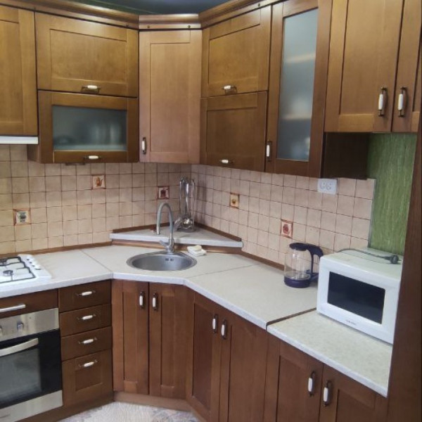 Фото Продам 4-х комн квартиру с АО в городе Луганск квартал 50-лет Октября