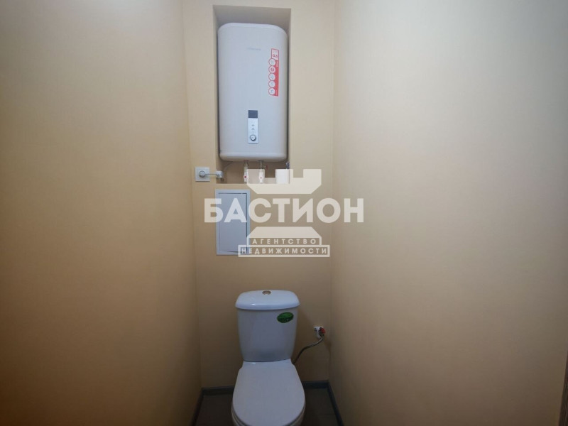 Фото 2-комнатная квартира, квартал Комарова, 27, ID: 2113787